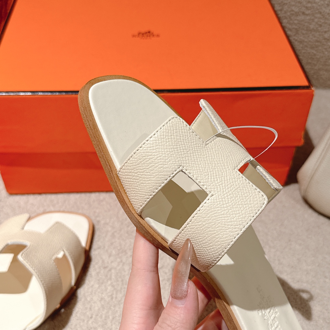 HERMES 00609 HERMES 00609