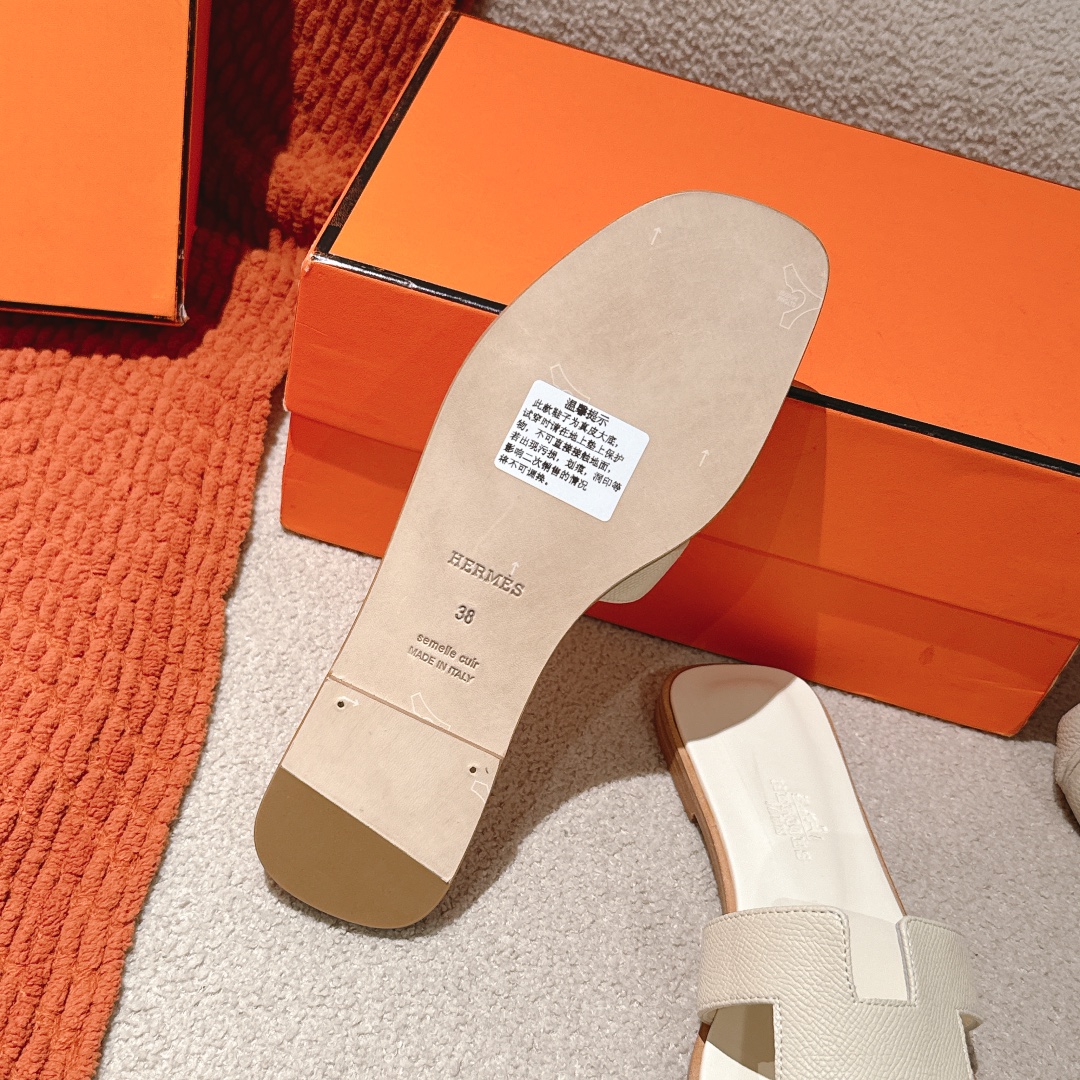 HERMES 00609 HERMES 00609