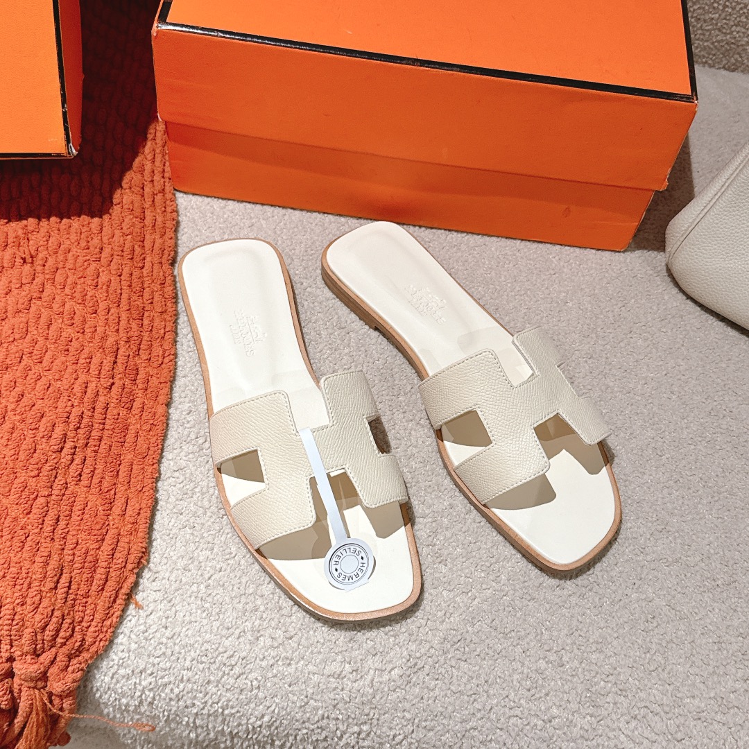 HERMES 00609 HERMES 00609