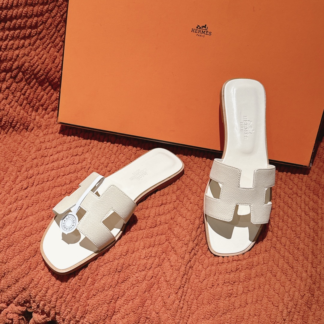 HERMES 00609 HERMES 00609