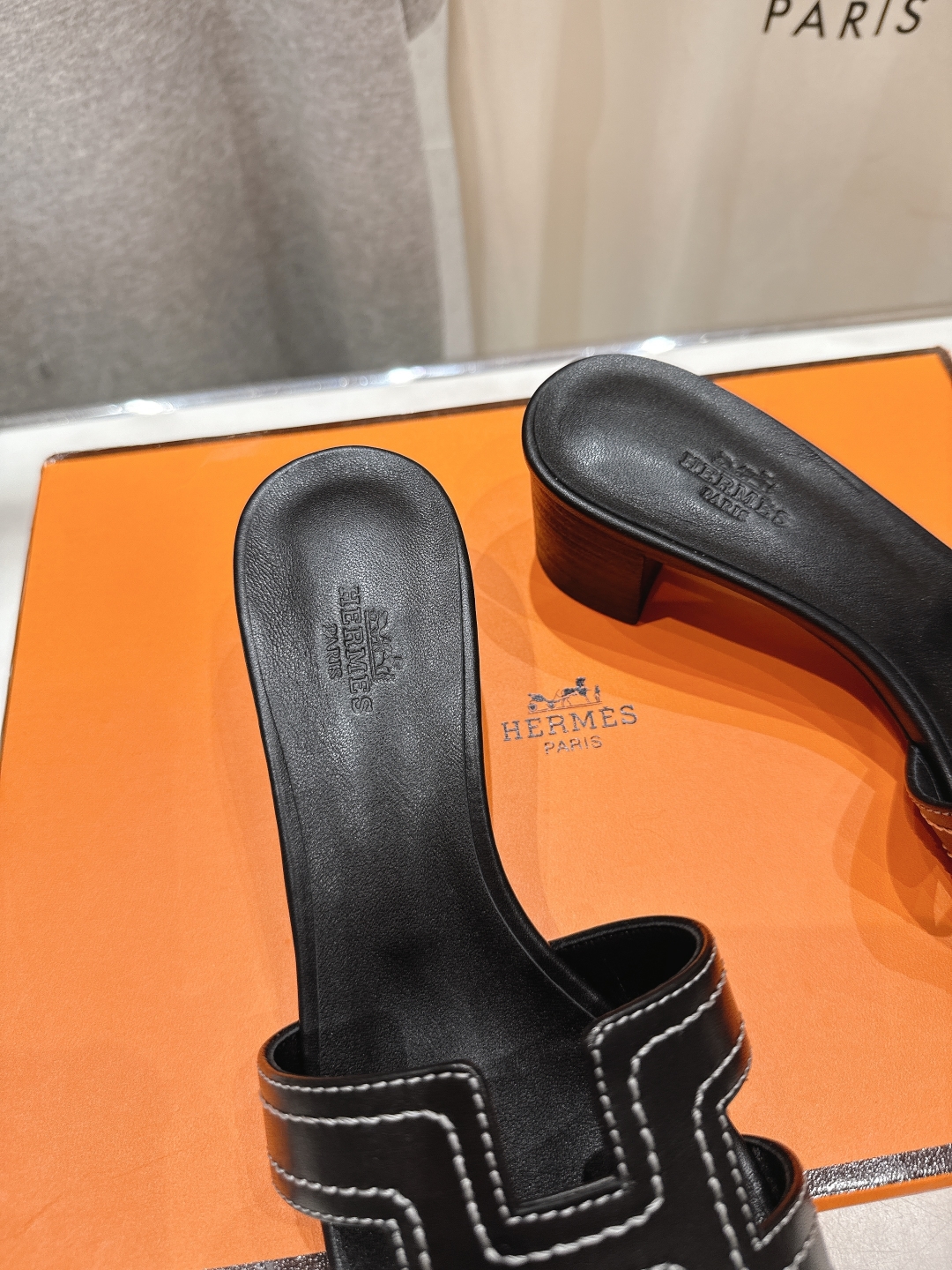 HERMES 00619 HERMES 00619