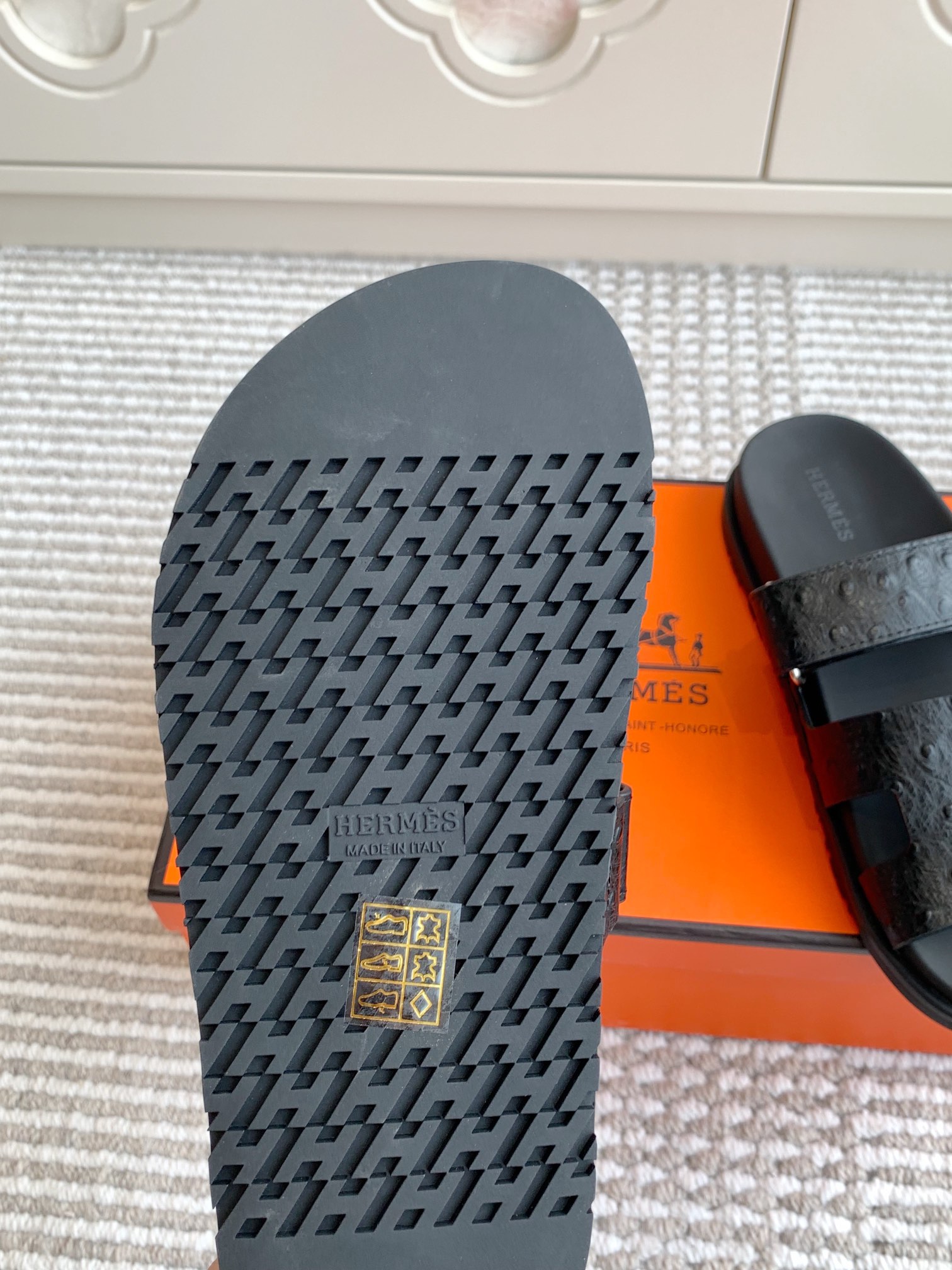 HERMES 00619