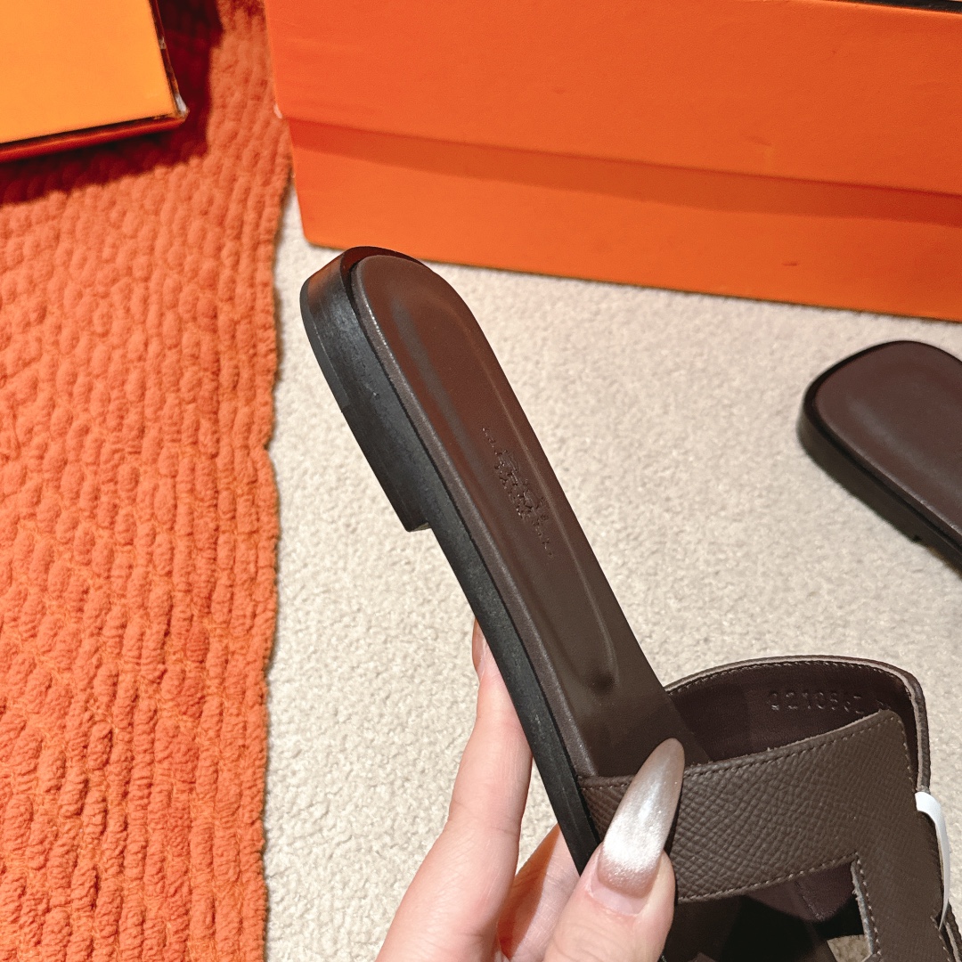 HERMES 00629 HERMES 00629