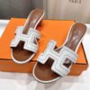NEW HERMÈS White Embroidered calfskin Oran Sandals W/ receipt