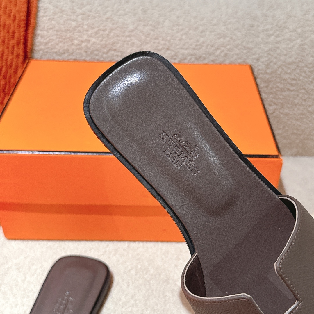 HERMES 00629 HERMES 00629
