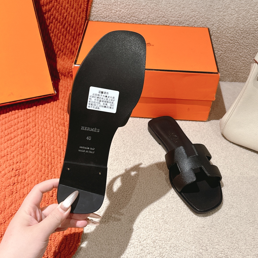 HERMES 00639 HERMES 00639