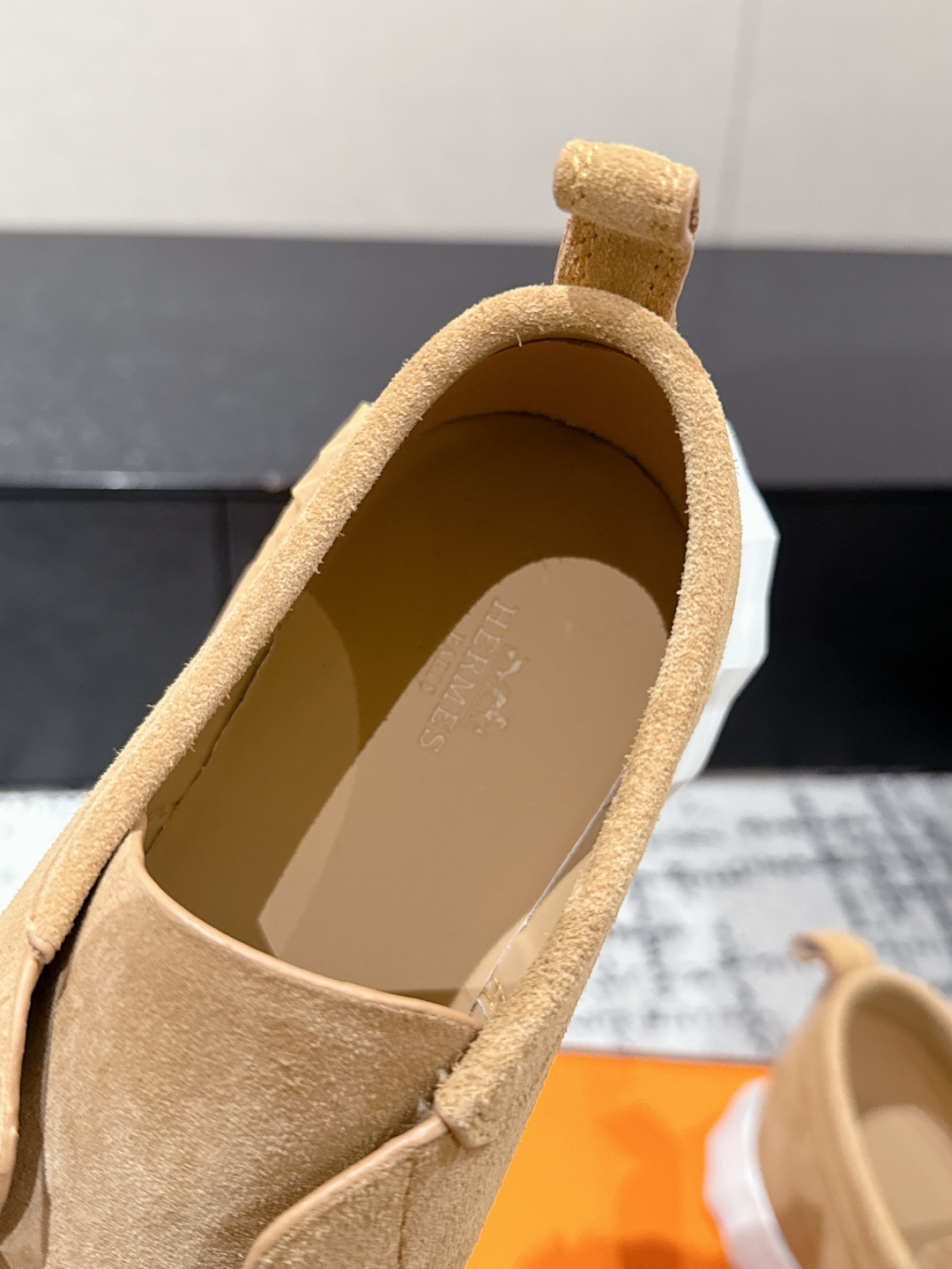 HERMES 00639 HERMES 00639