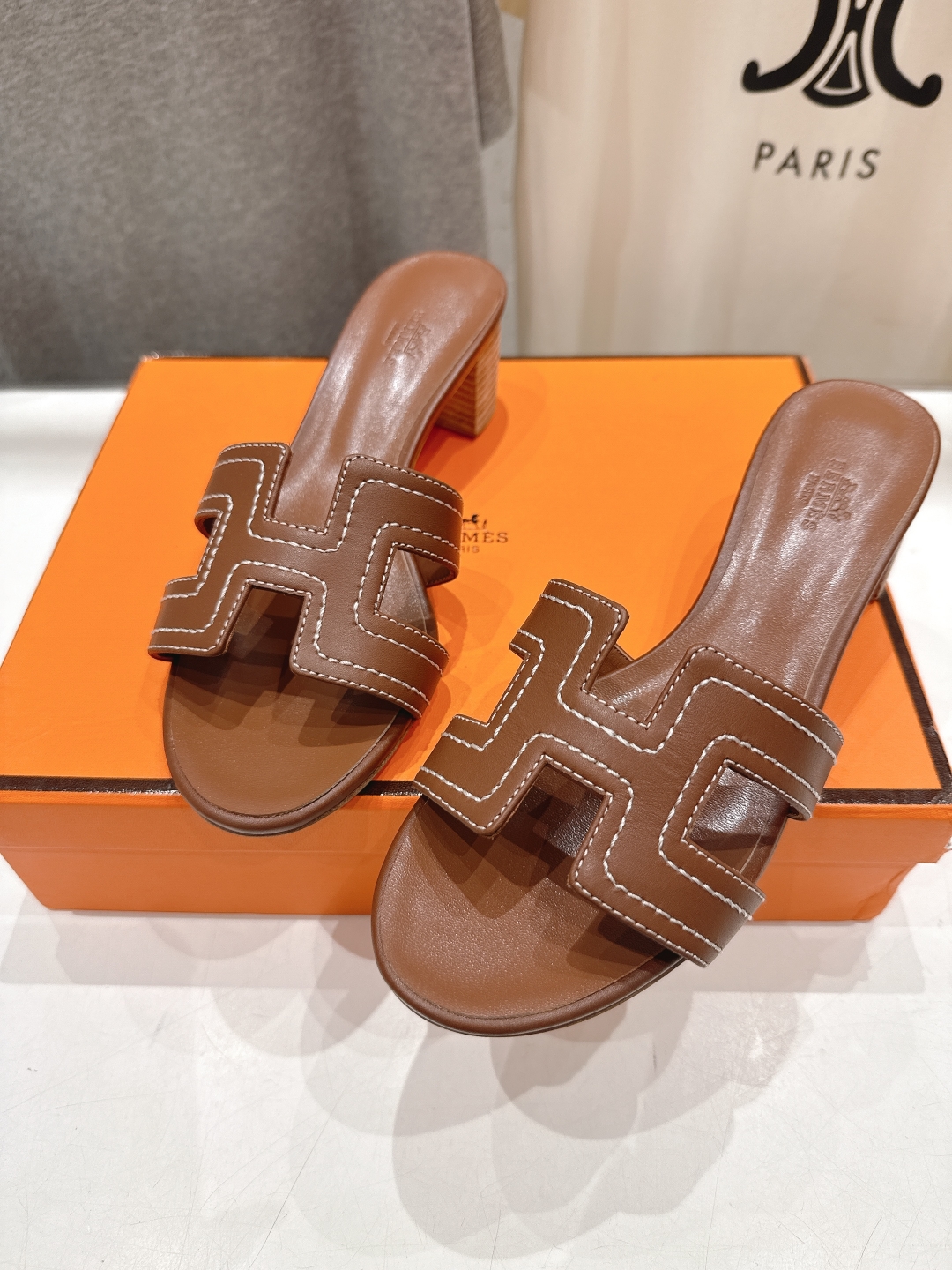HERMES 00639 HERMES 00639
