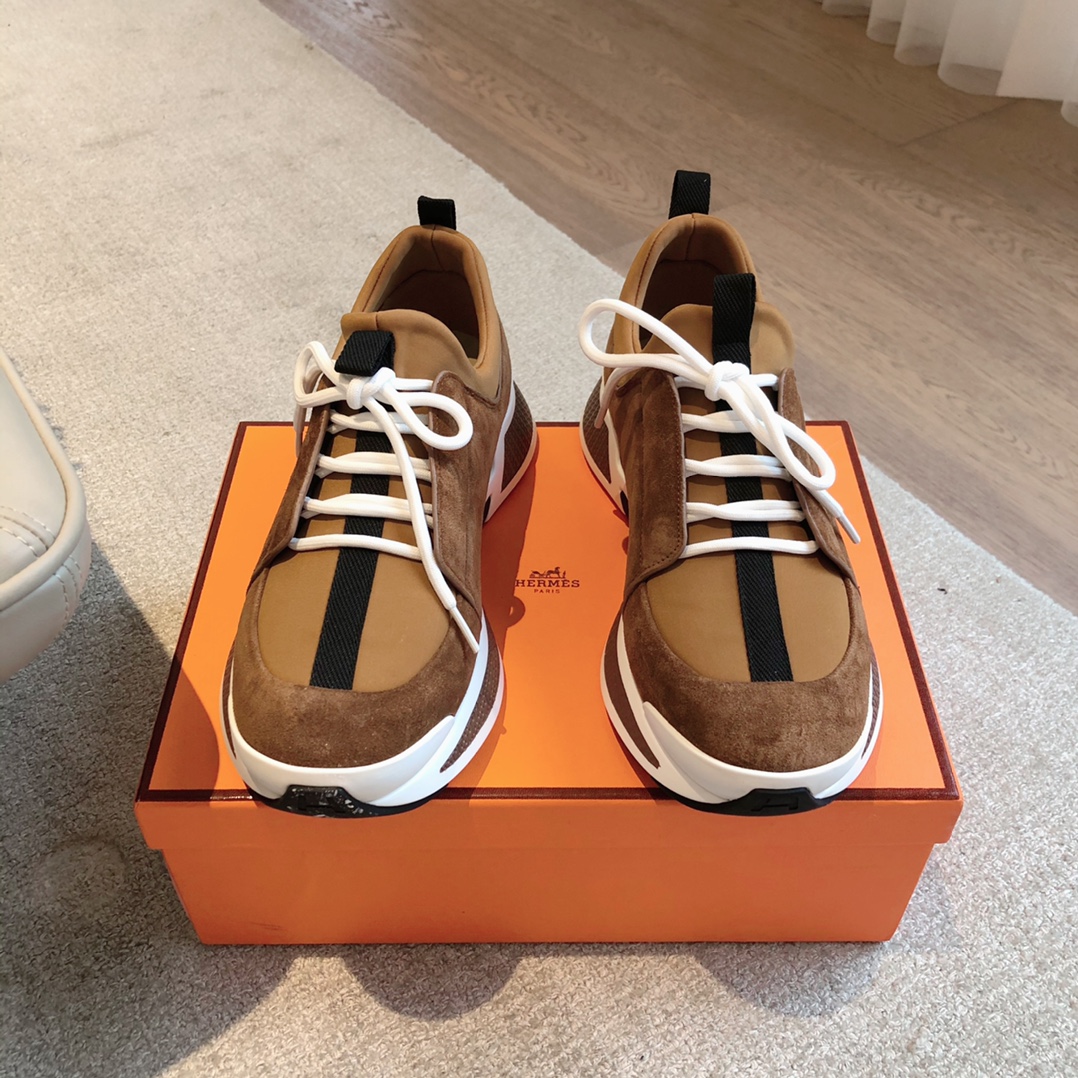 HERMES 00639 HERMES 00639