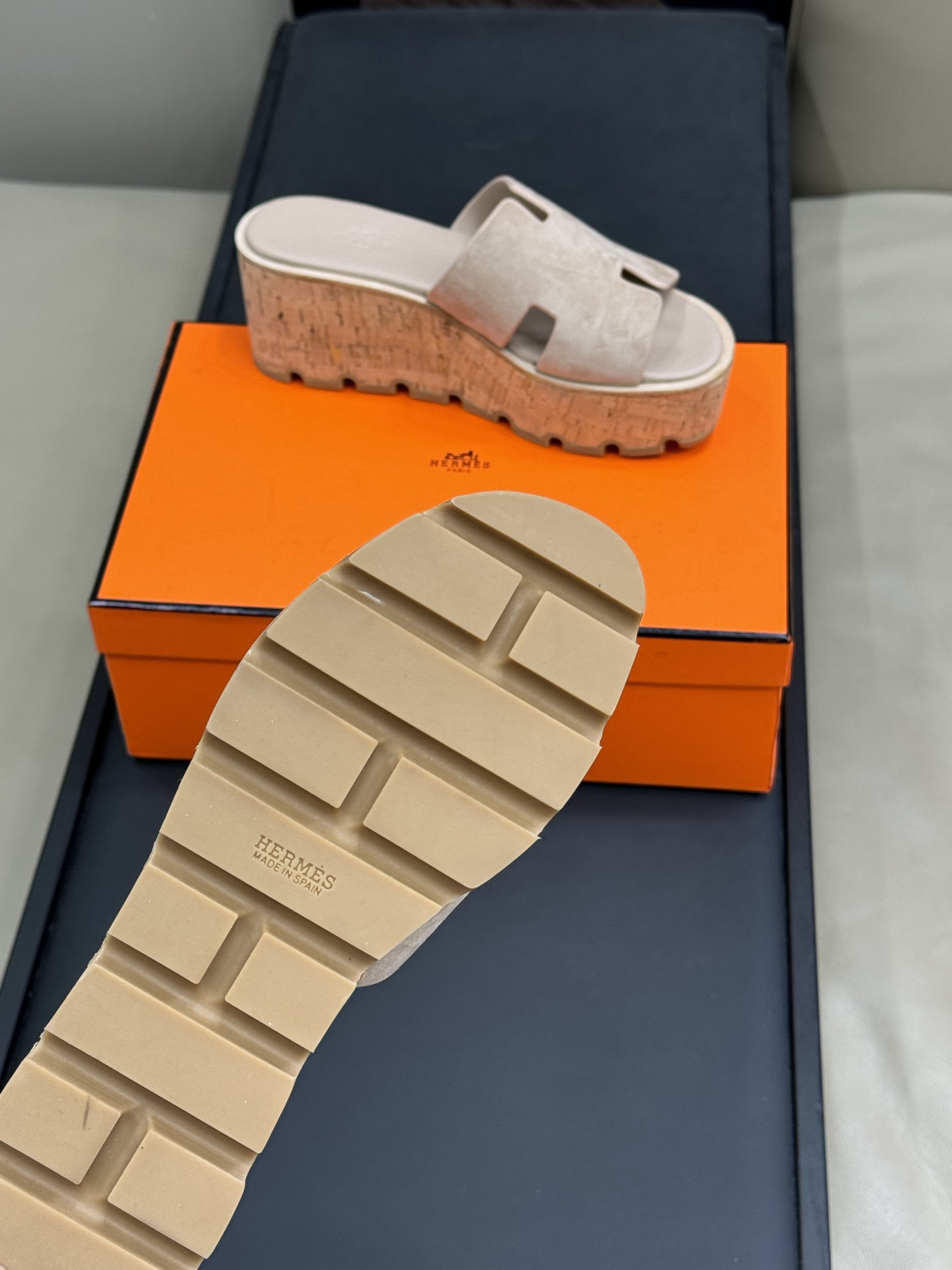 HERMES  00639