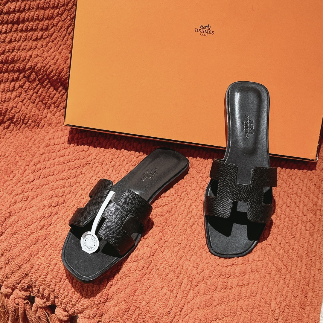 HERMES 00639 HERMES 00639