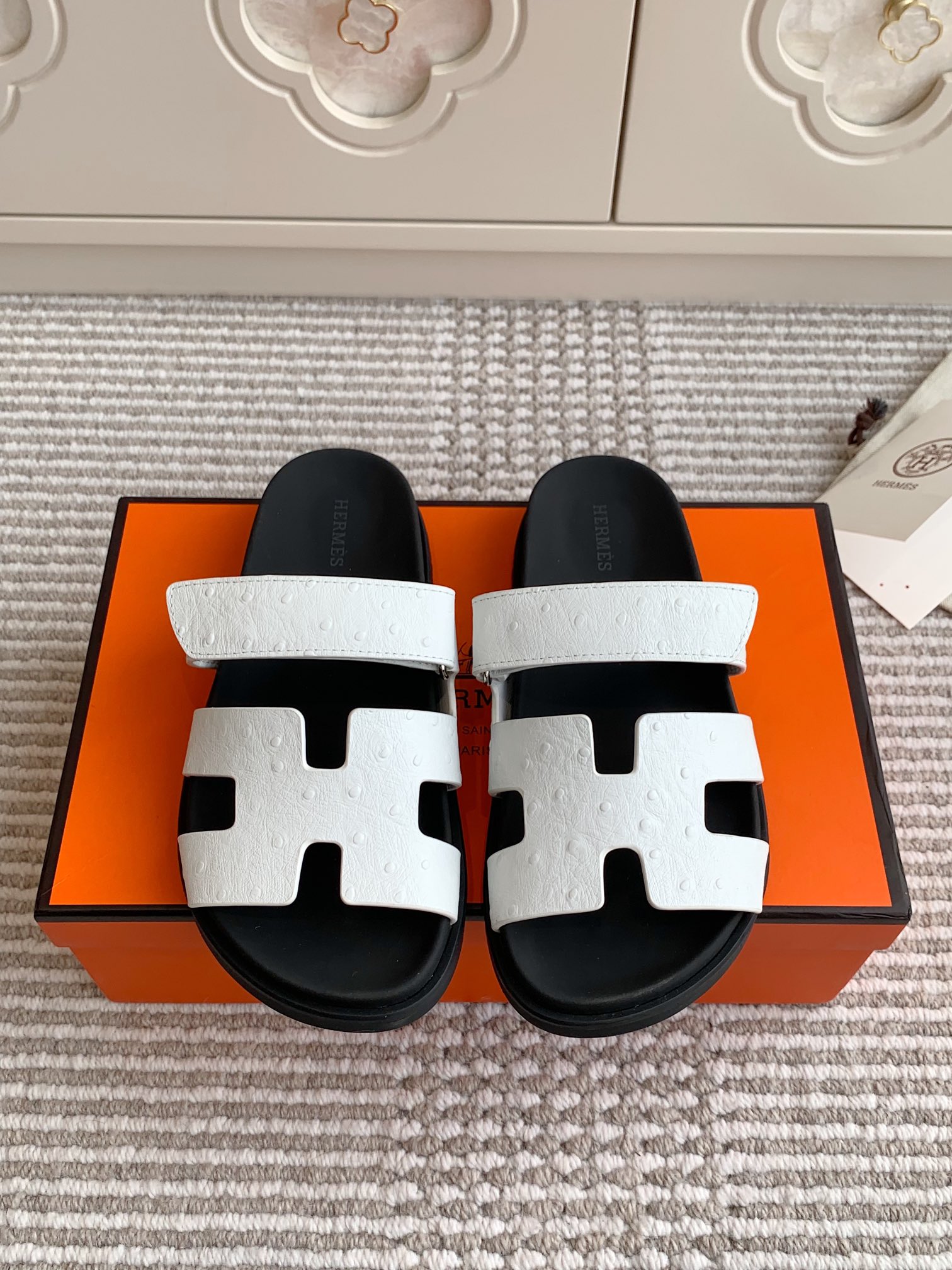 HERMES 00639
