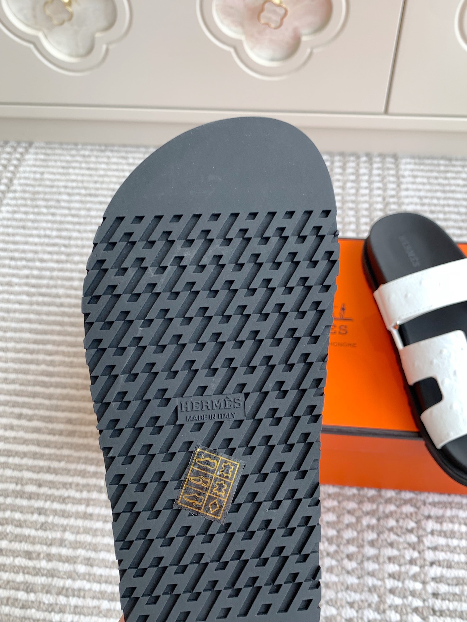 HERMES 00639