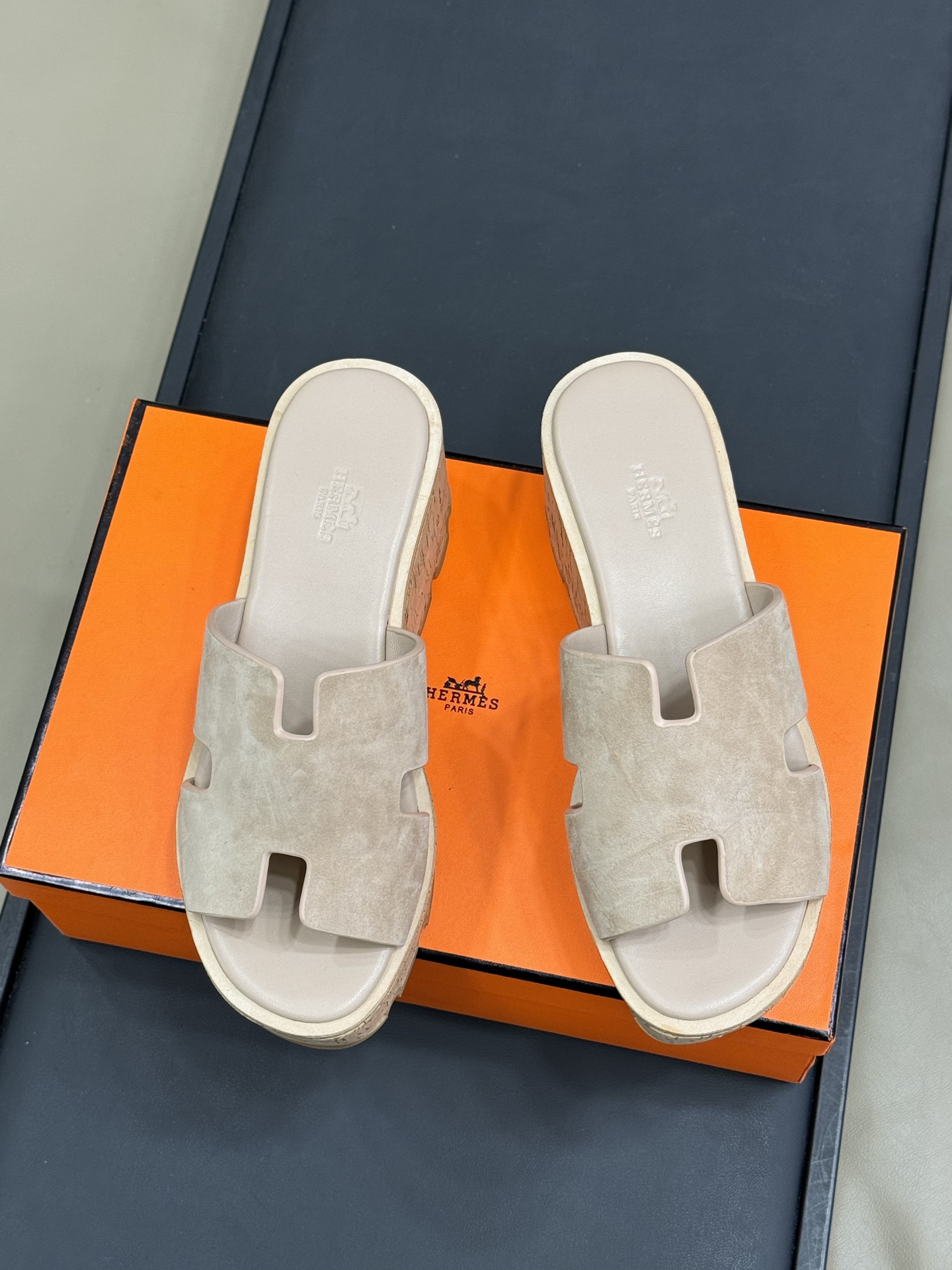 HERMES  00639