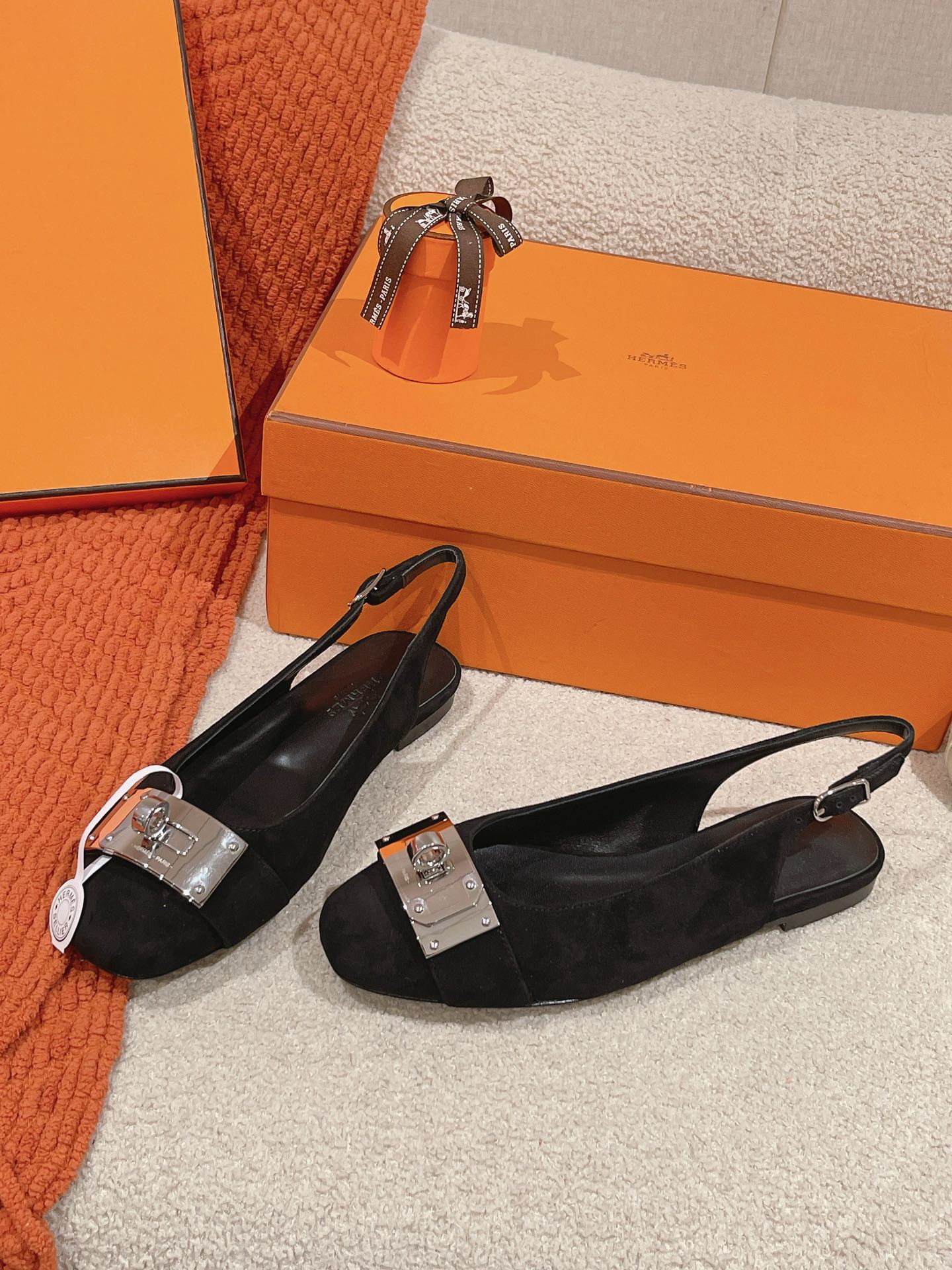 HERMES 00649 HERMES 00649