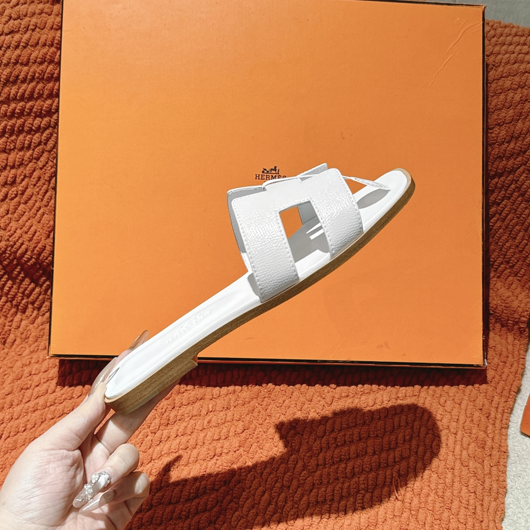 HERMES 00649 HERMES 00649