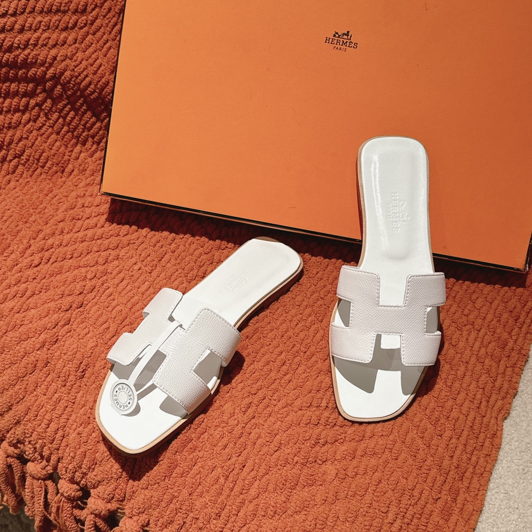 HERMES 00649 HERMES 00649