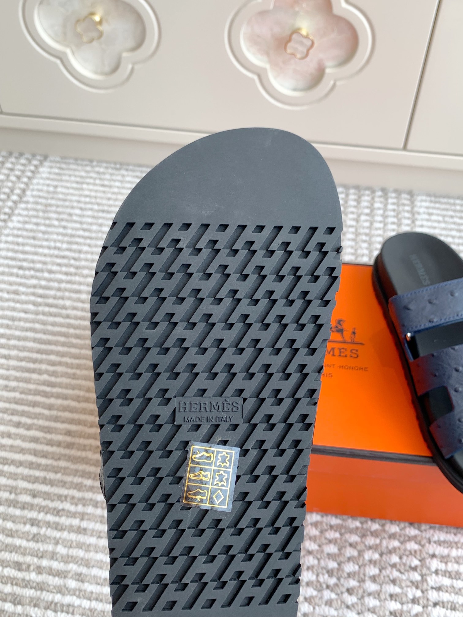 HERMES 00659