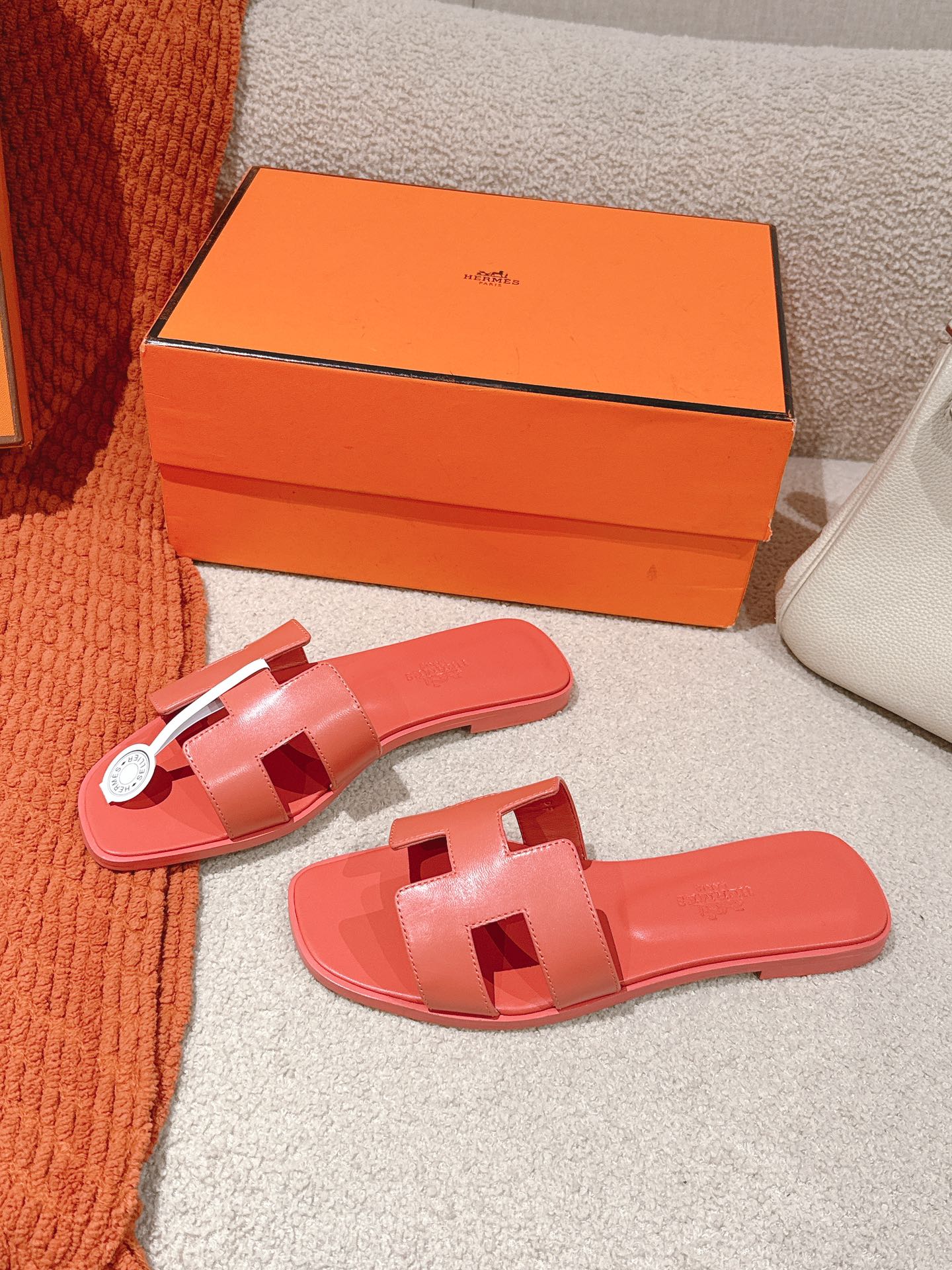 HERMES 00659 HERMES 00659
