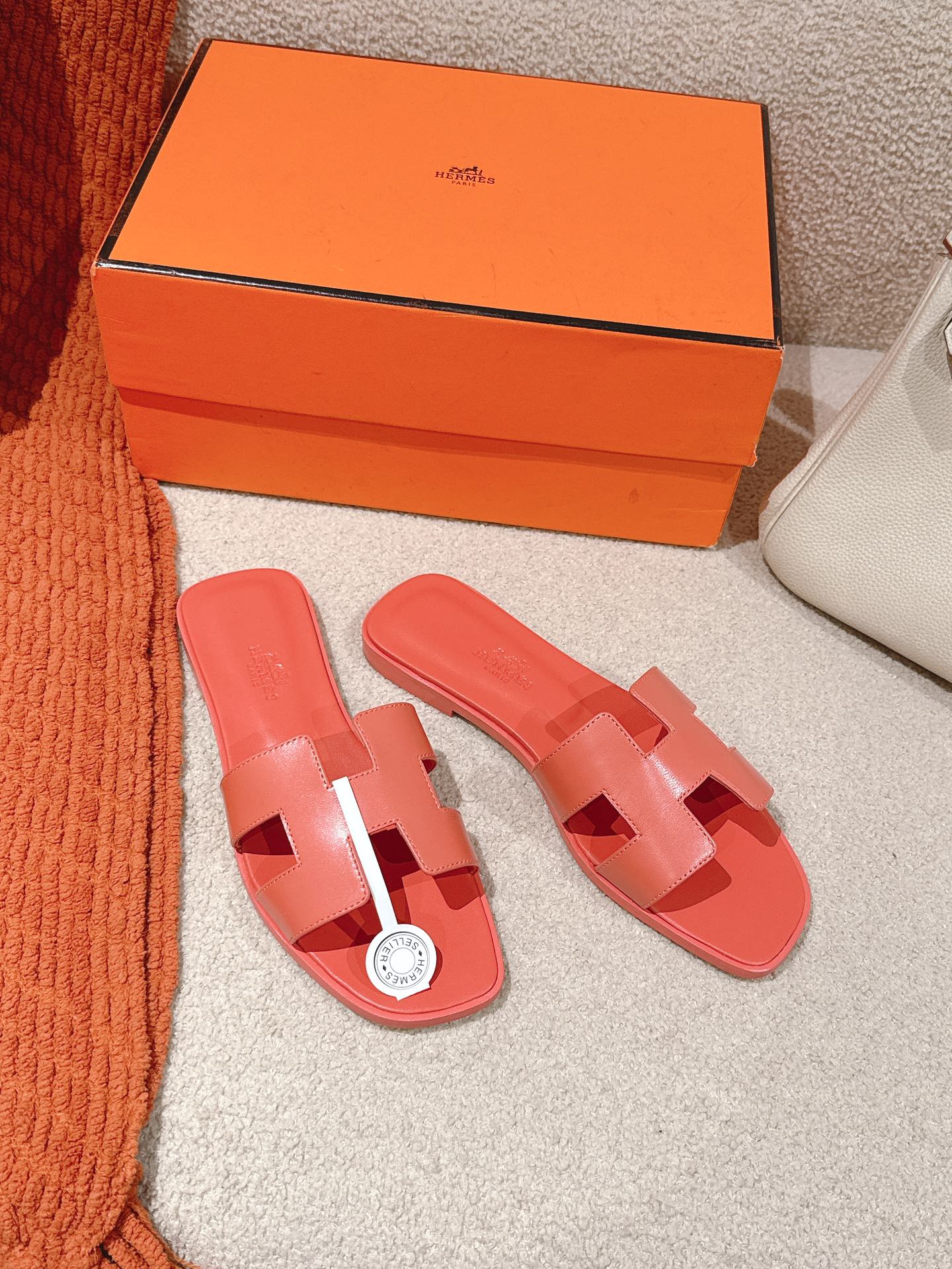 HERMES 00659 HERMES 00659