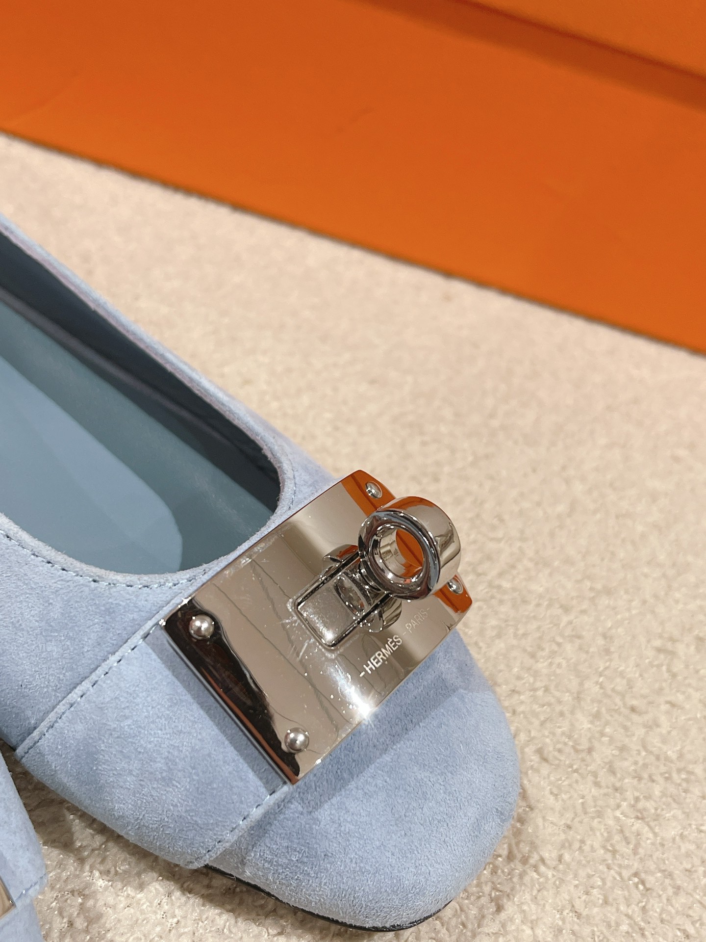 HERMES 00659 HERMES 00659
