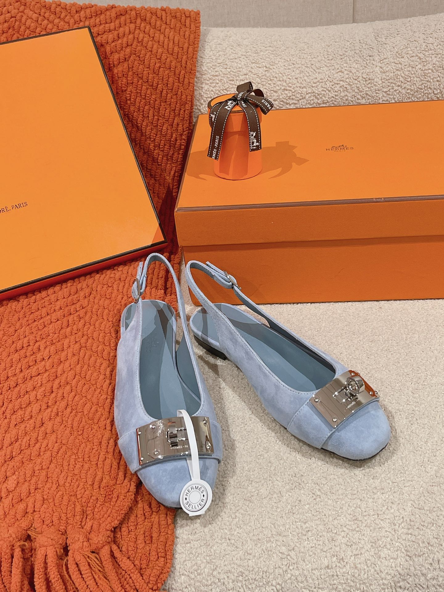 HERMES 00659 HERMES 00659