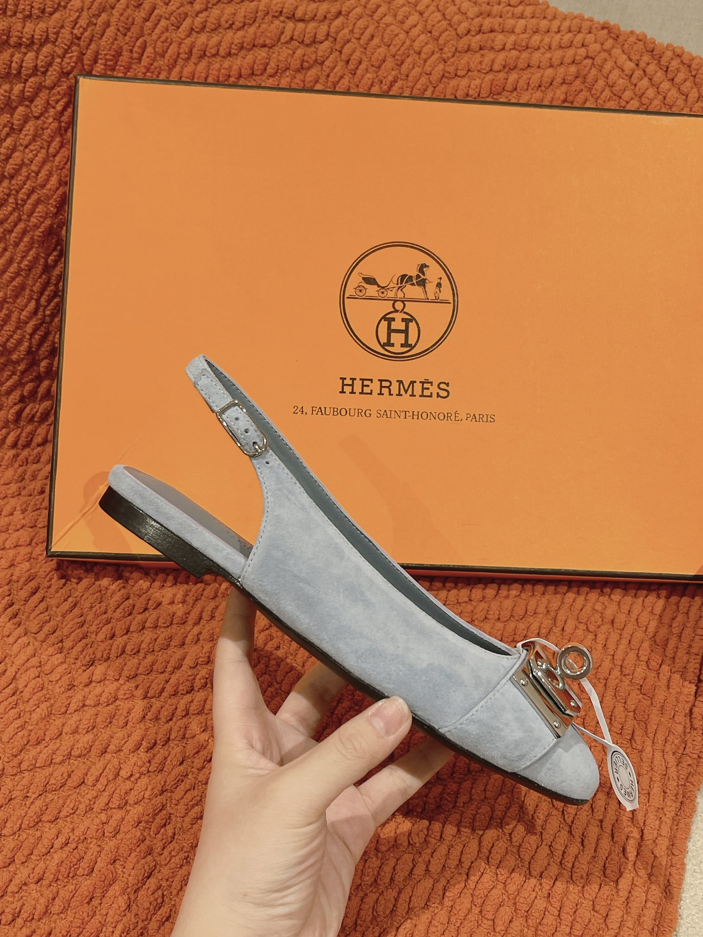 HERMES 00659 HERMES 00659