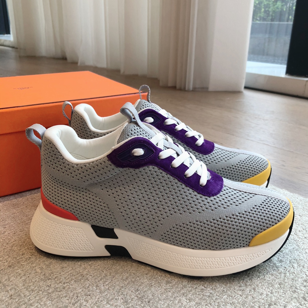 HERMES 00669 HERMES 00669