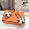 NEW HERMÈS White Embroidered calfskin Oran Sandals W/ receipt