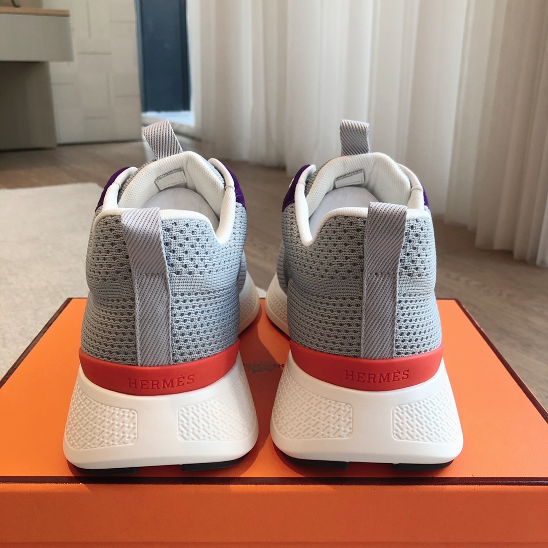 HERMES 00669 HERMES 00669