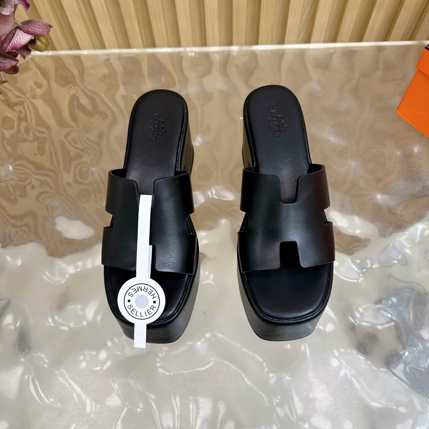 HERMES  00679