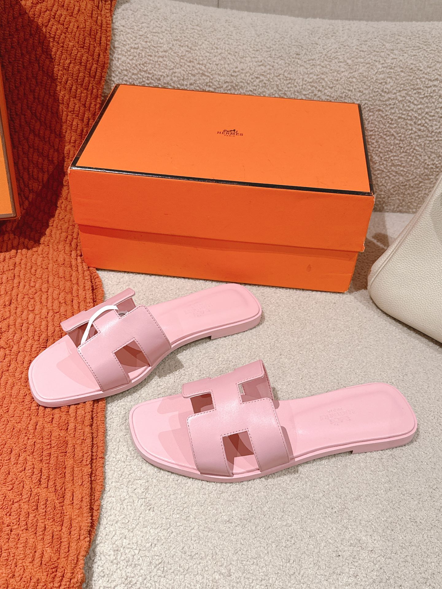 HERMES  00679