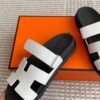 HERMES 00679
