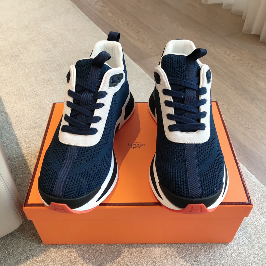 HERMES 00679