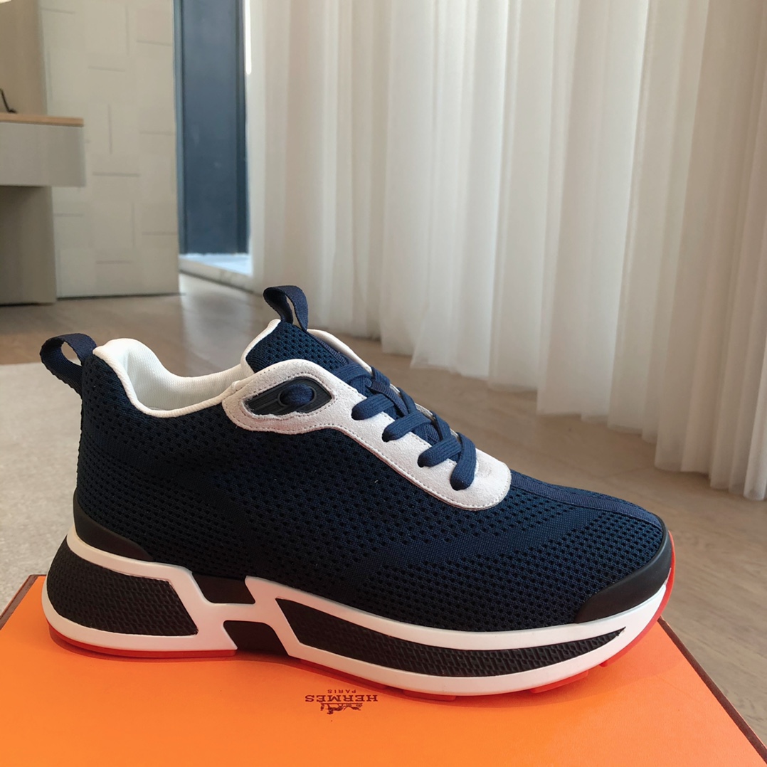 HERMES 00679