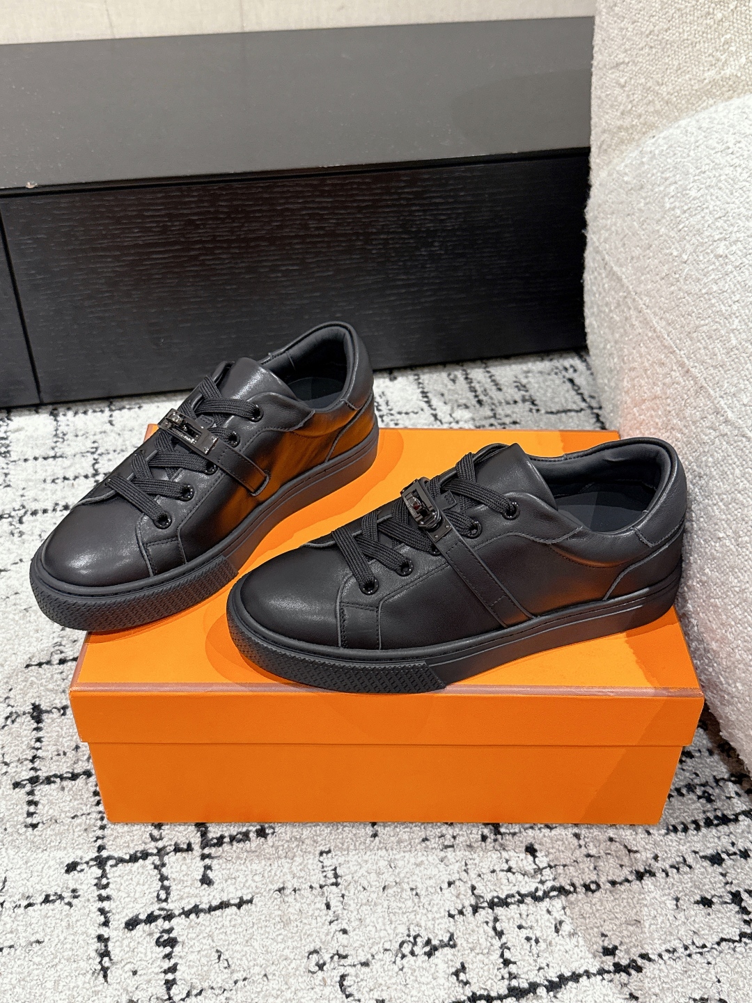 HERMES 00689 HERMES 00689