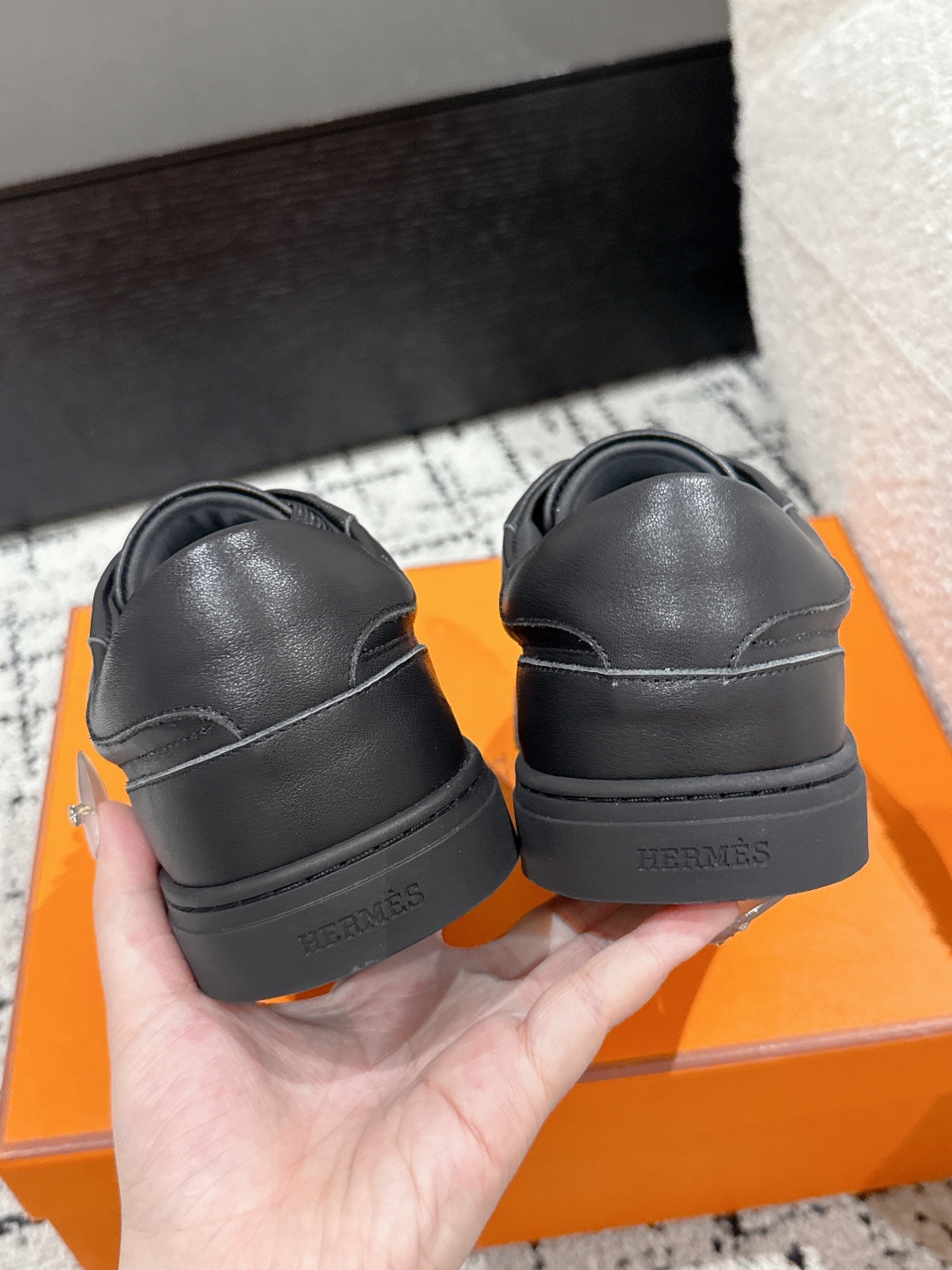 HERMES 00689 HERMES 00689