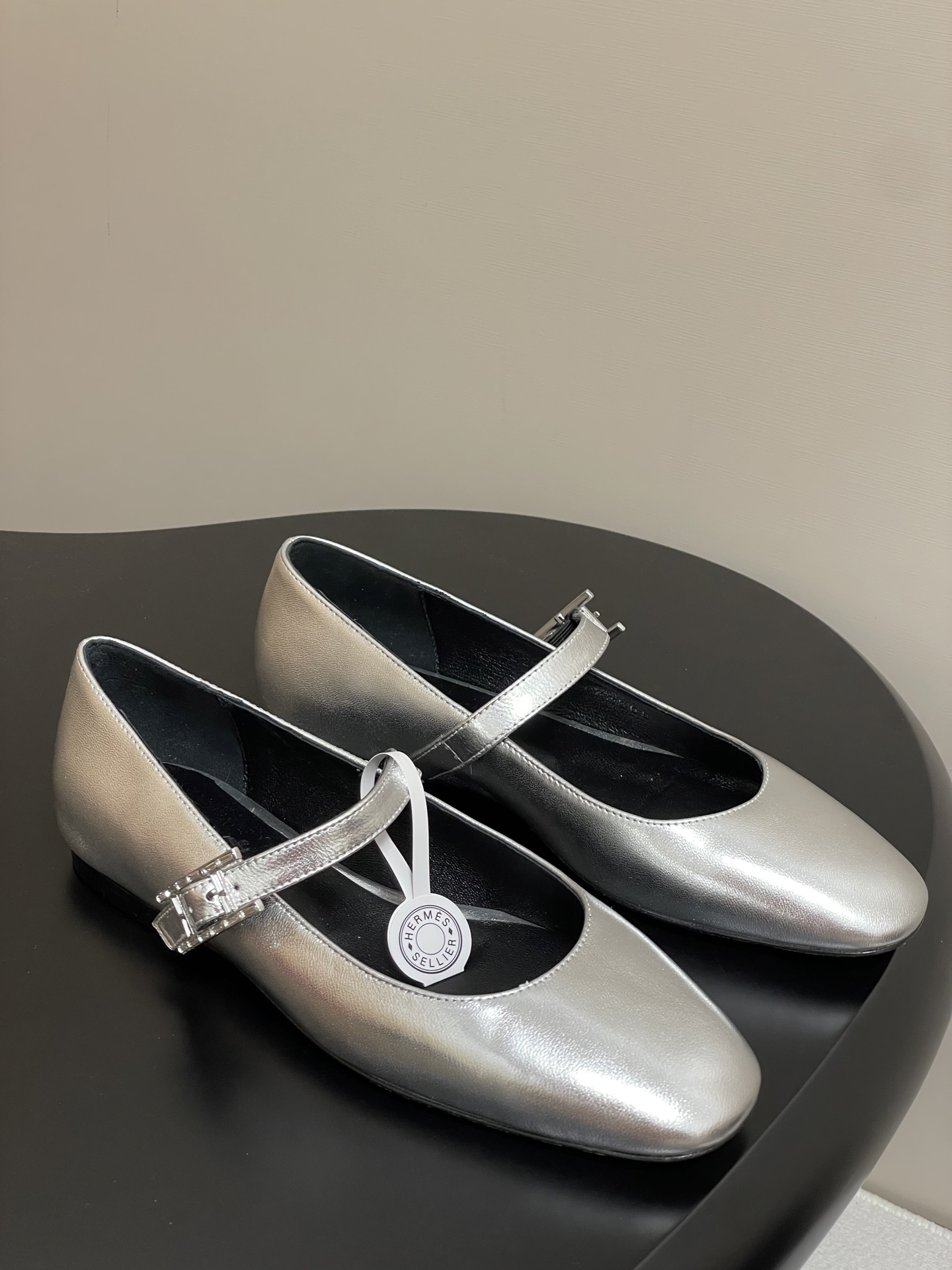 HERMES 00689 HERMES 00689