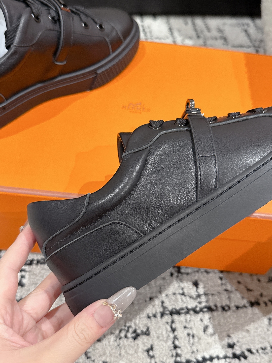 HERMES 00689 HERMES 00689