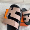 HERMES 00699