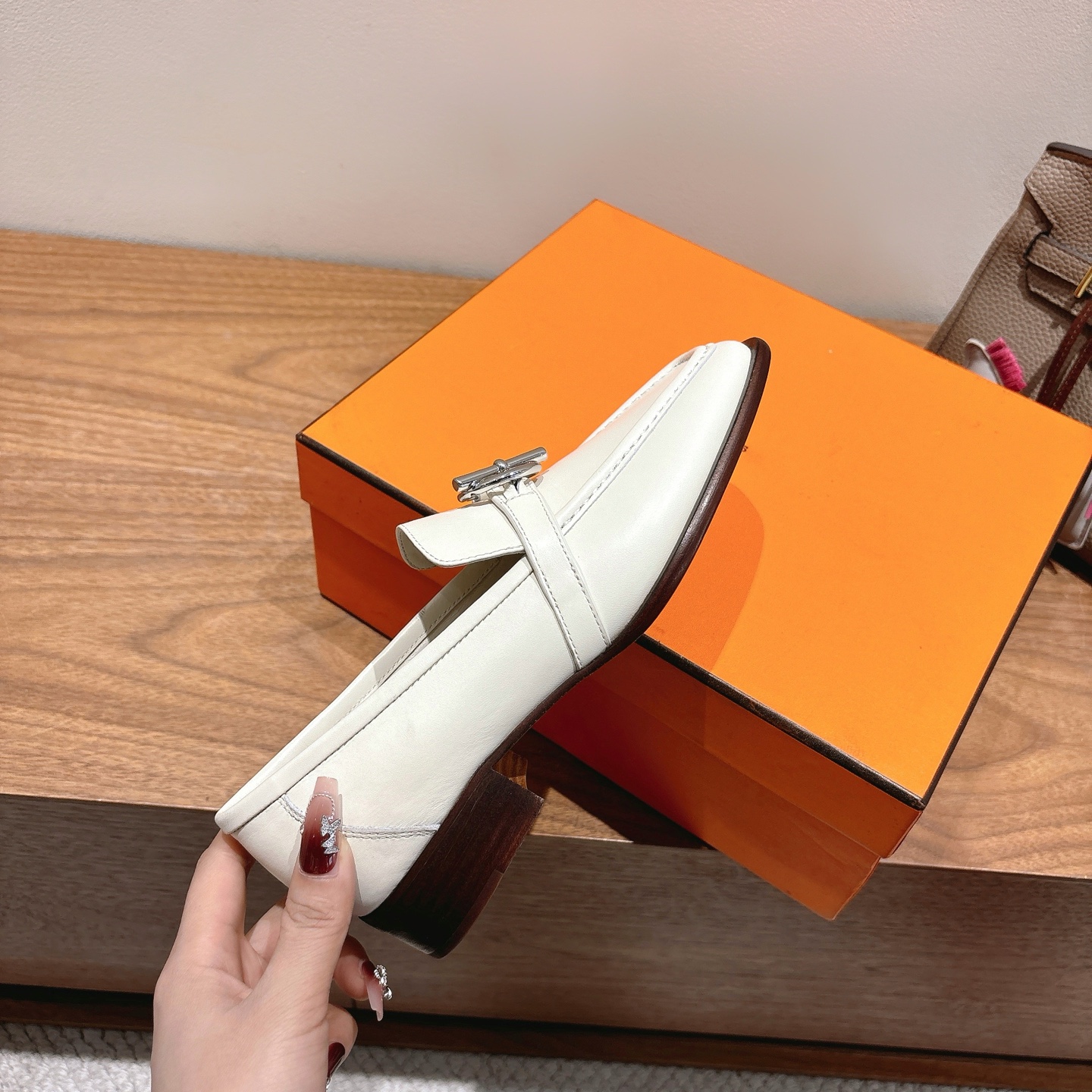HERMES 00699 HERMES 00699