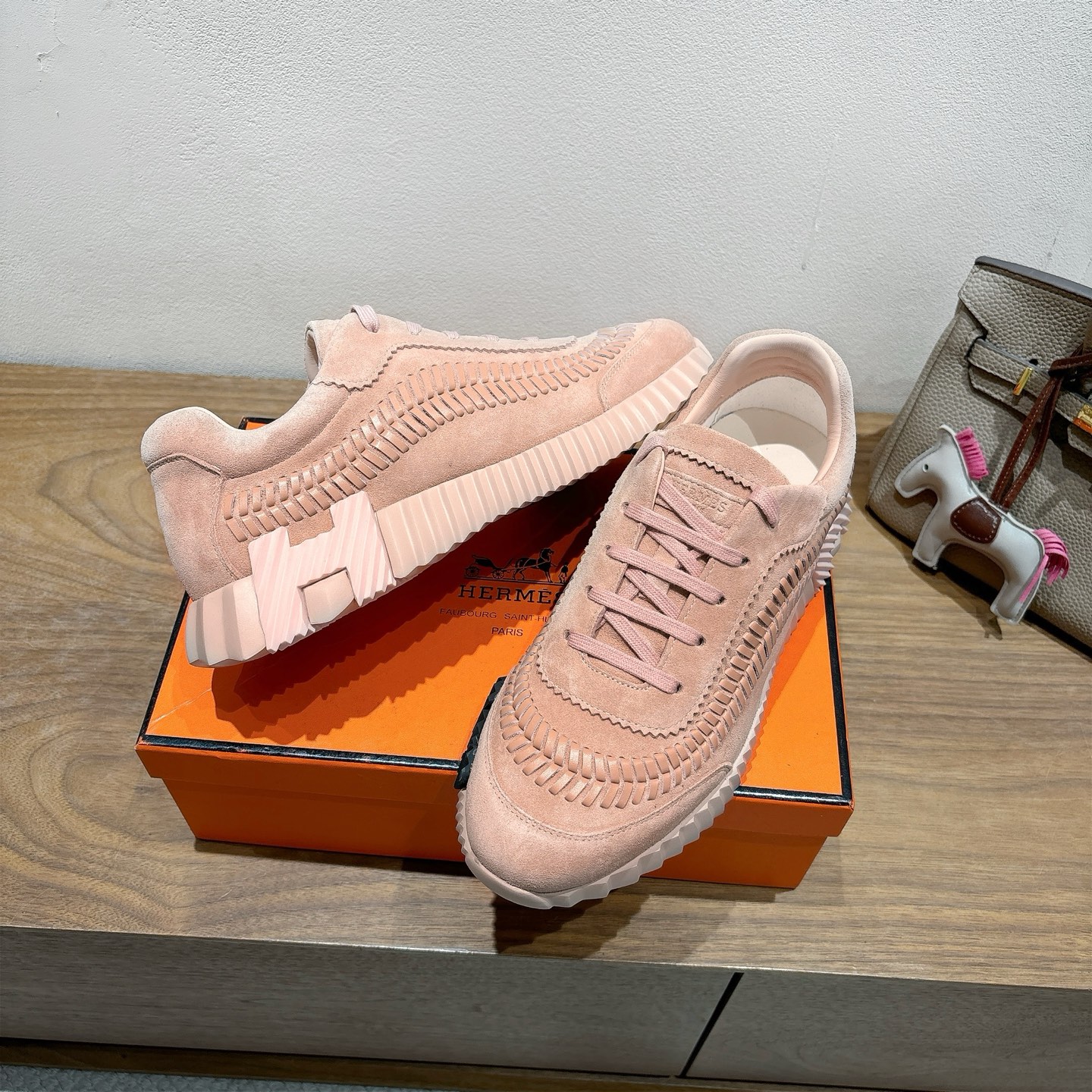HERMES 00699 HERMES 00699