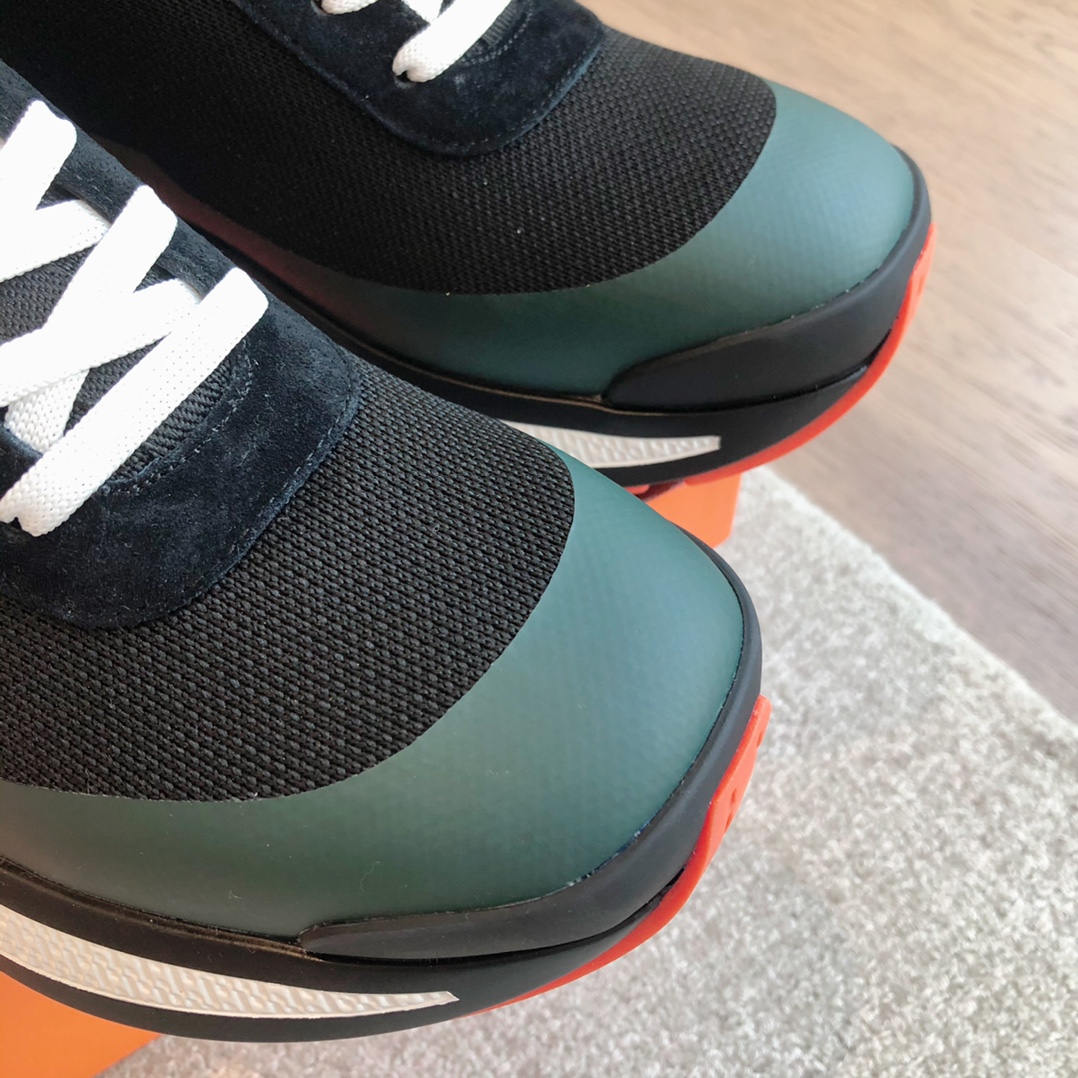 HERMES 00709