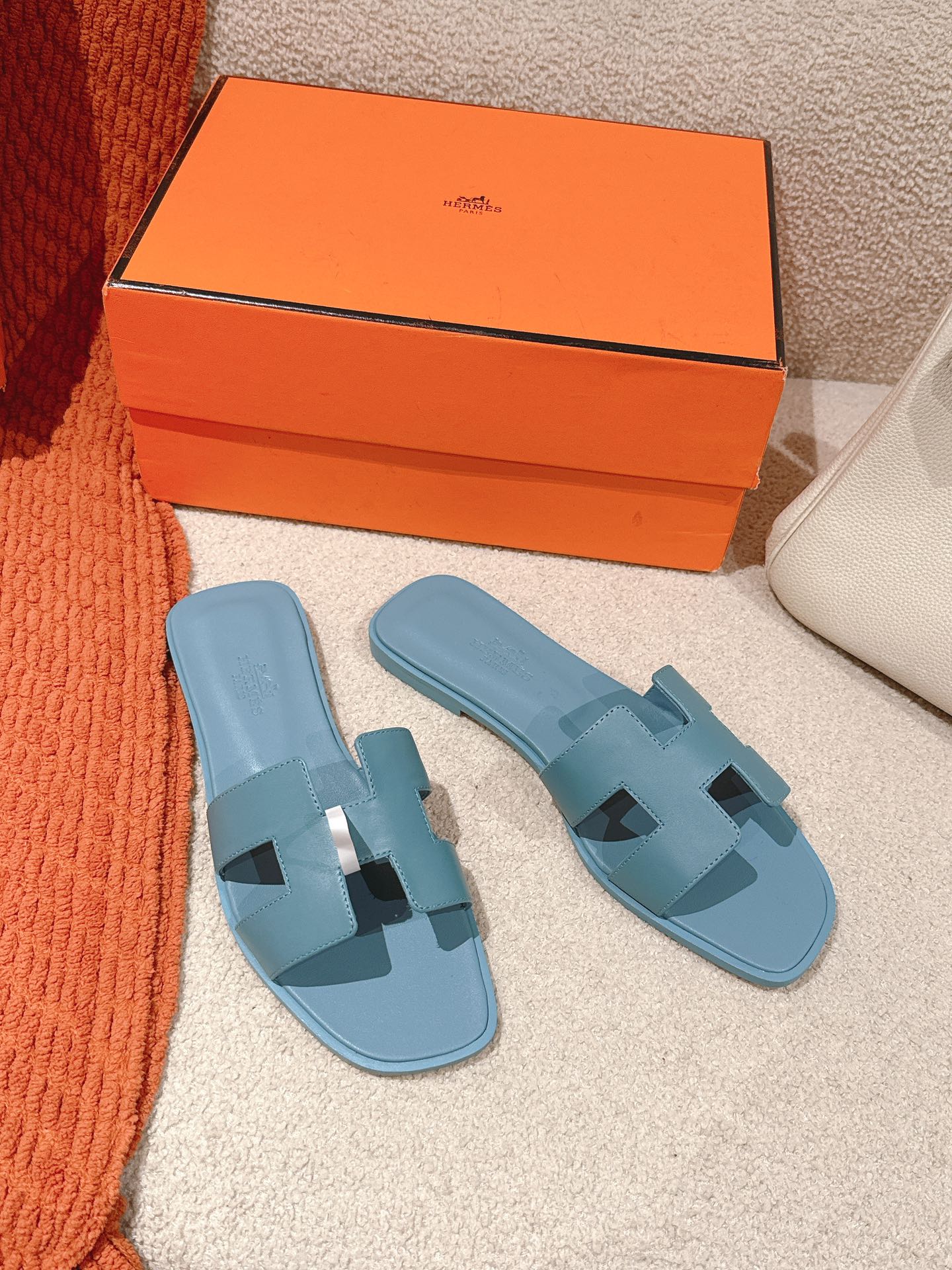 HERMES  00709
