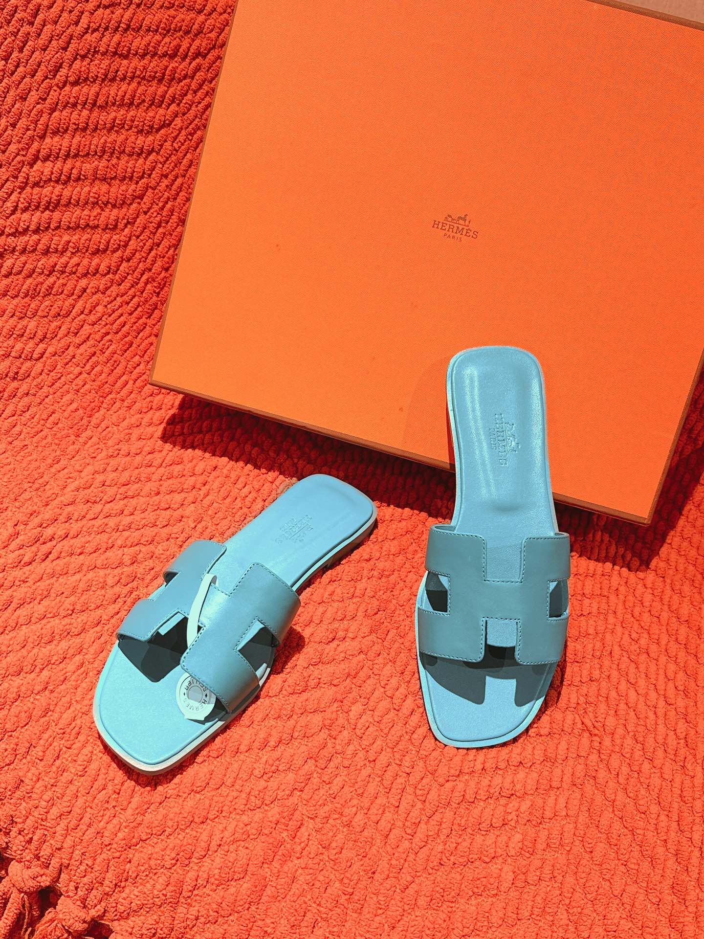 HERMES  00709