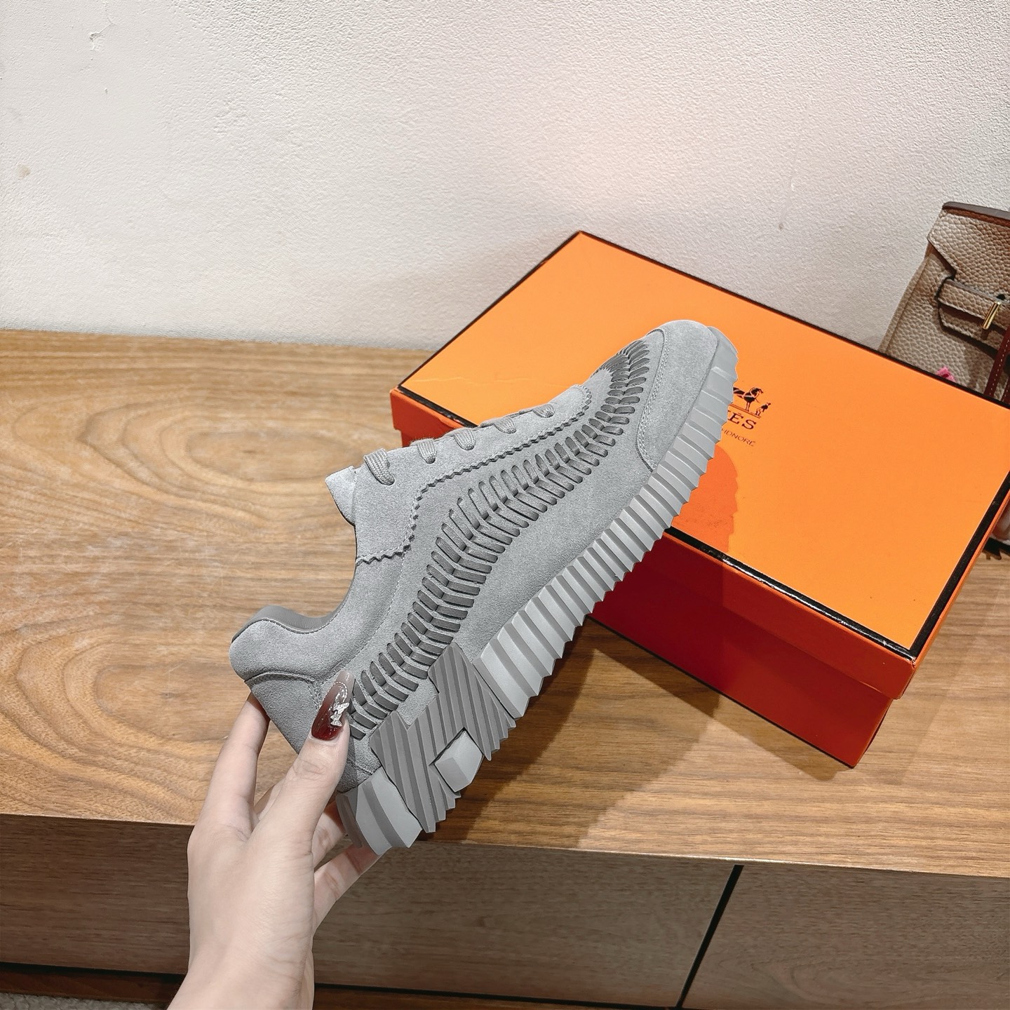 HERMES  00709