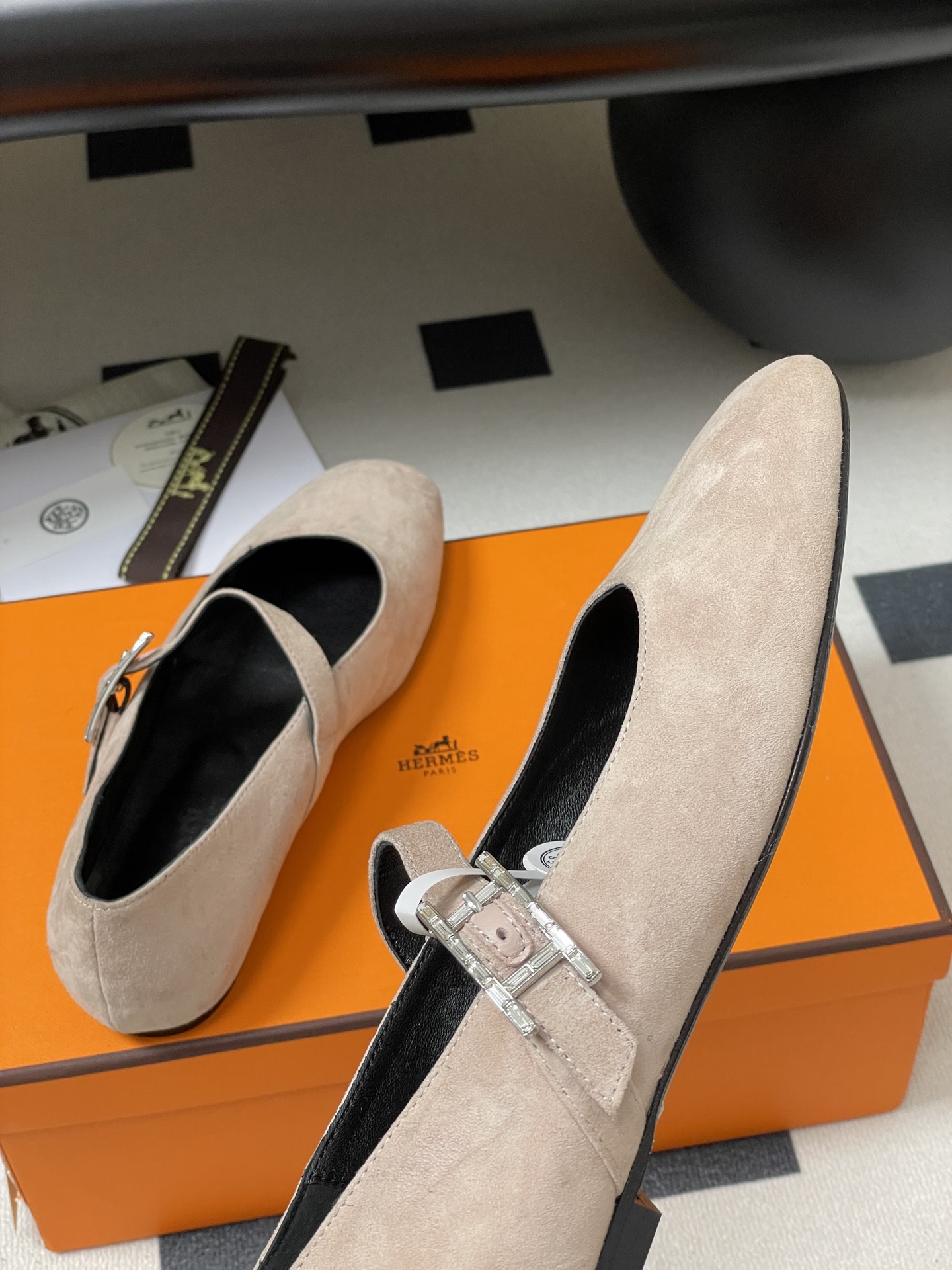 HERMES 00719 HERMES 00719