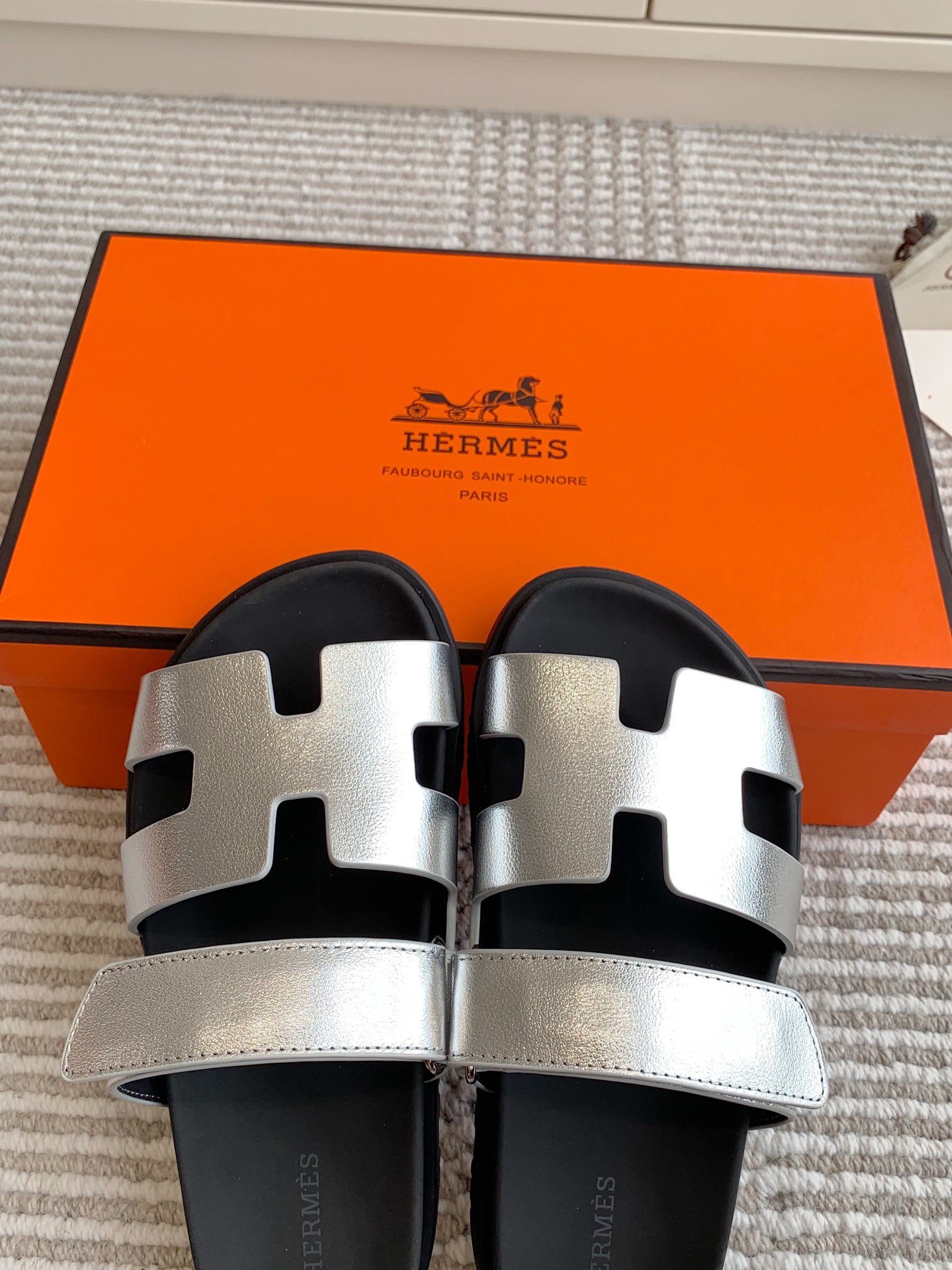 HERMES 00719