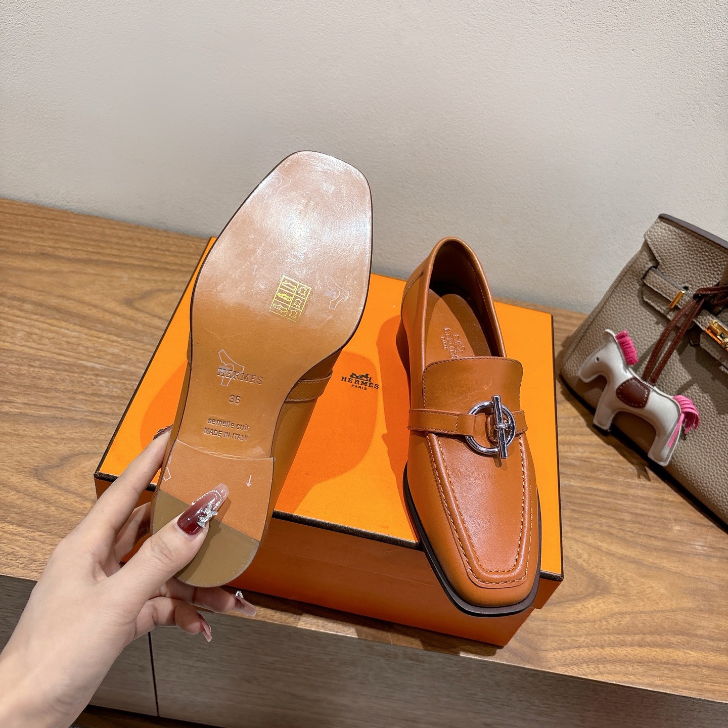 HERMES 00729 HERMES 00729