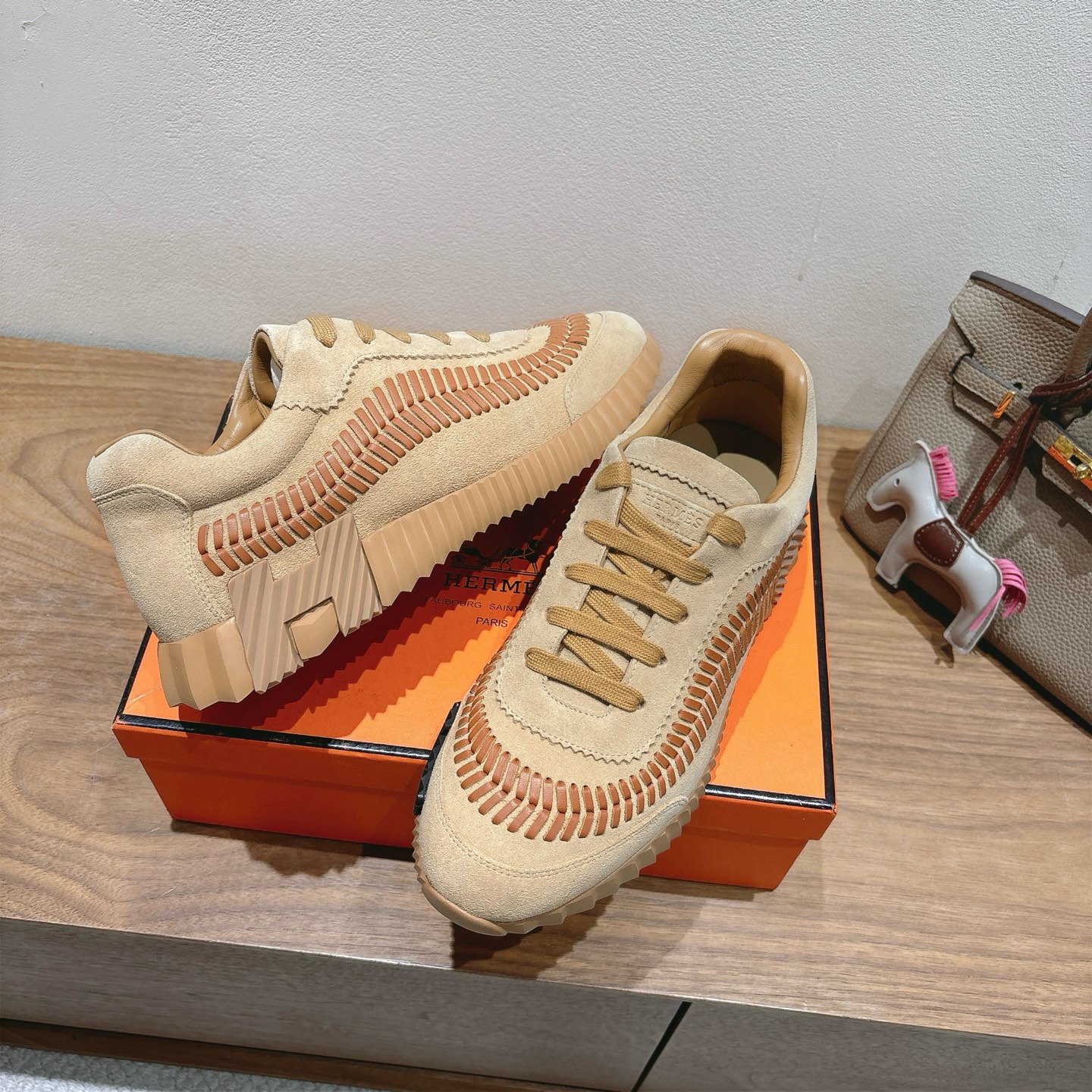 HERMES 00729 HERMES 00729